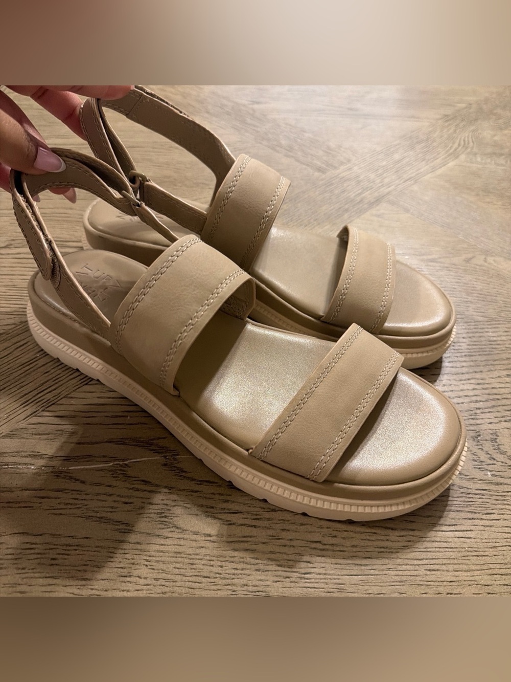 Naturalizer Attract Women's Sandals 11